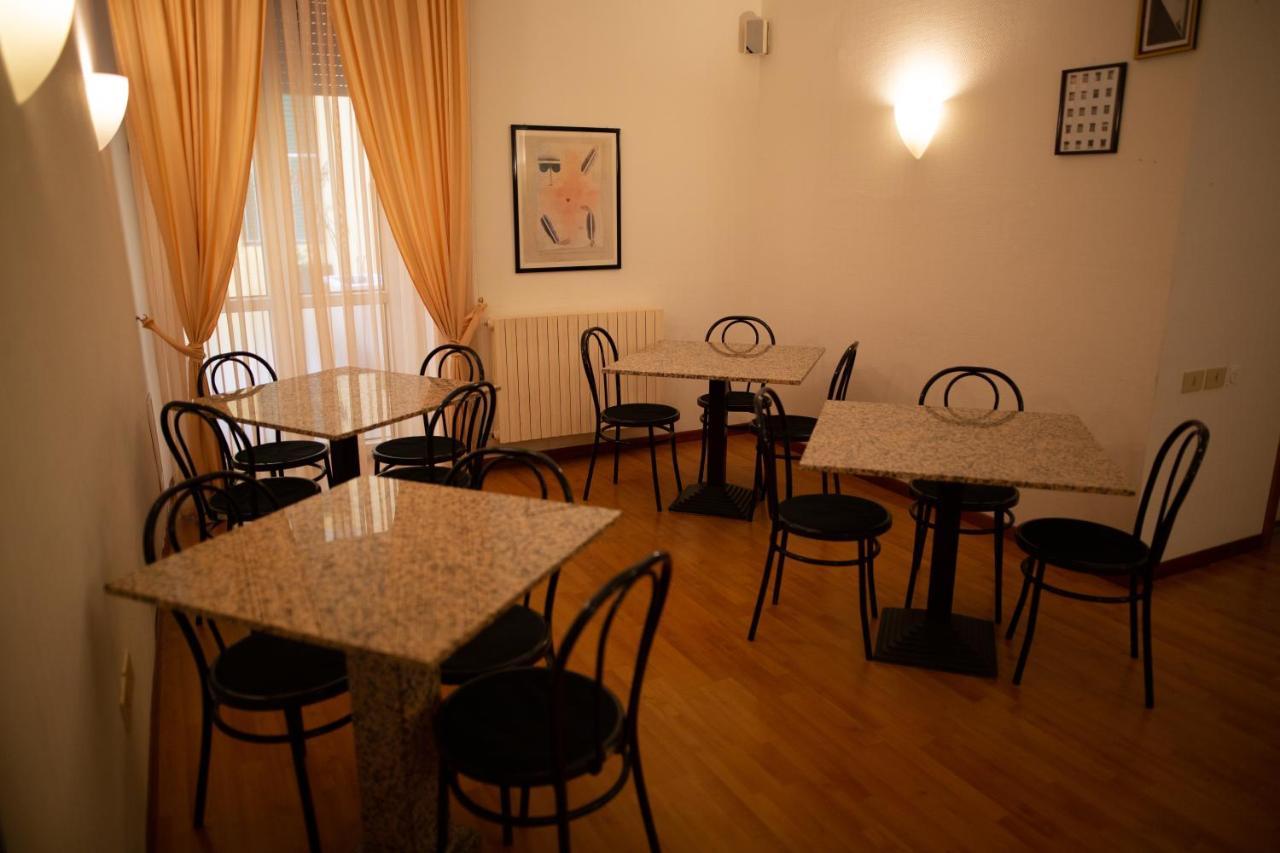Hotel Arcadia Ματσεράτα Εξωτερικό φωτογραφία