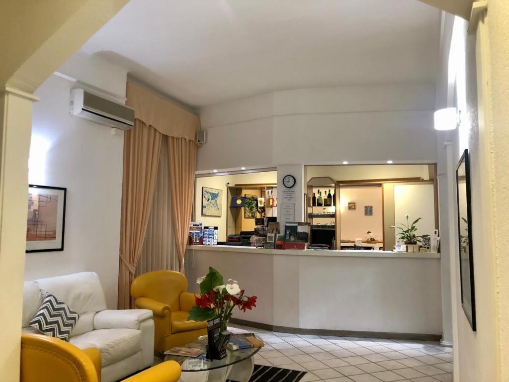 Hotel Arcadia Ματσεράτα Εξωτερικό φωτογραφία