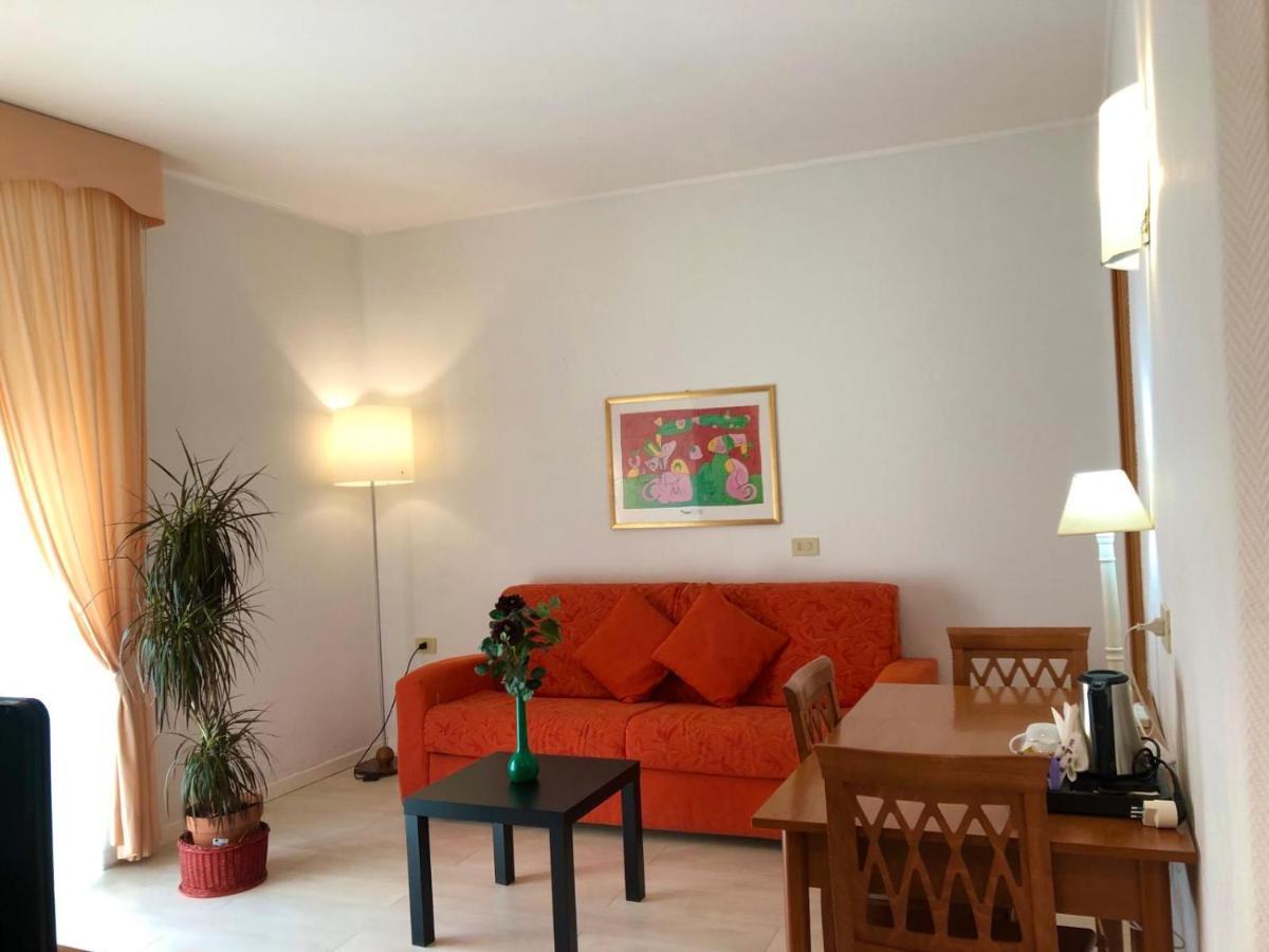 Hotel Arcadia Ματσεράτα Εξωτερικό φωτογραφία
